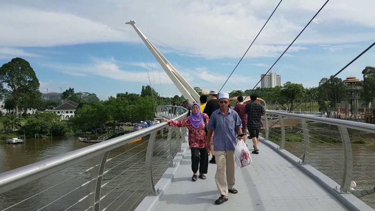 Darul Hana Bridge -Crossing Sarawak River, the full panoramic experience.