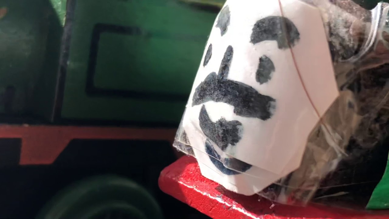 Humphrey helps Whiff | Wooden Railway remake | Helpful Humphrey (READ DESC.)