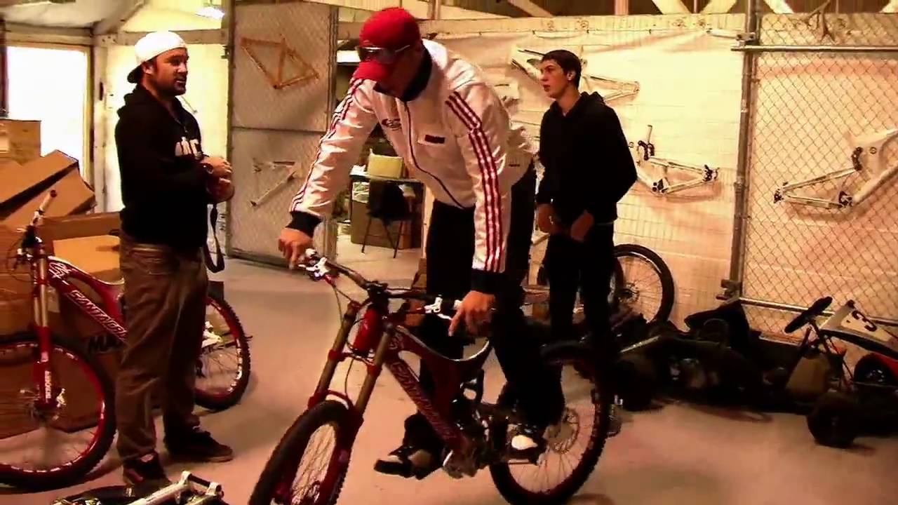 2009 Santa Cruz Syndicate Prototype V10 Testing Part 1