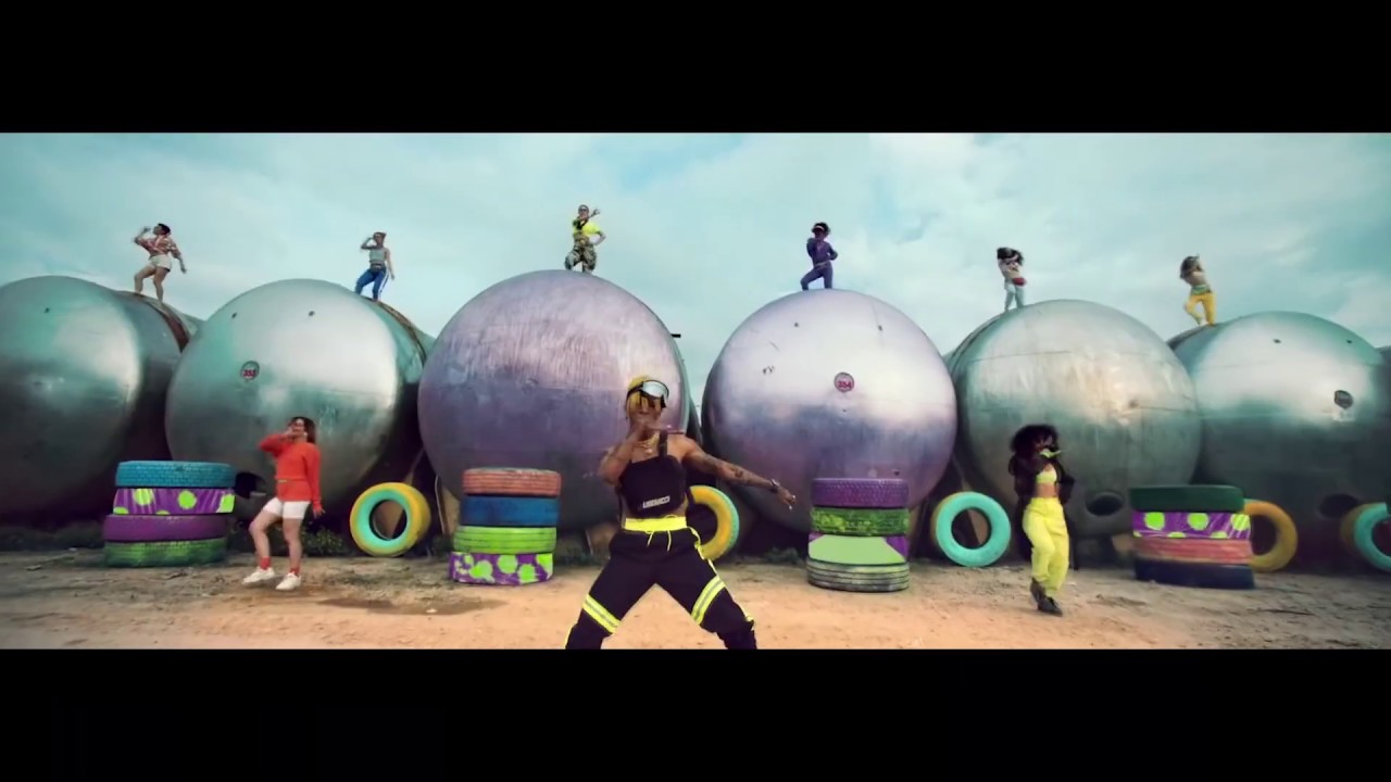 Es la misma cancion!!