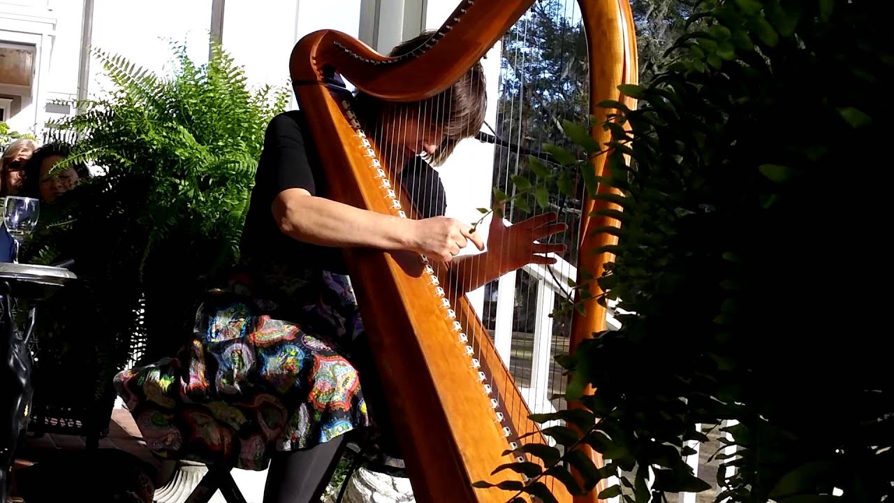 Kim Robertson - Comb Your Hair and Curl It