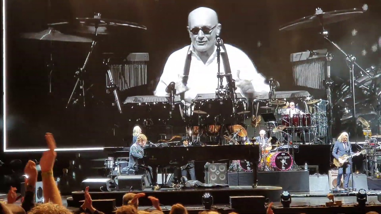 Ray Cooper and the band going off - Elton Geelong, Mt Duneed Estate 7 December 2019