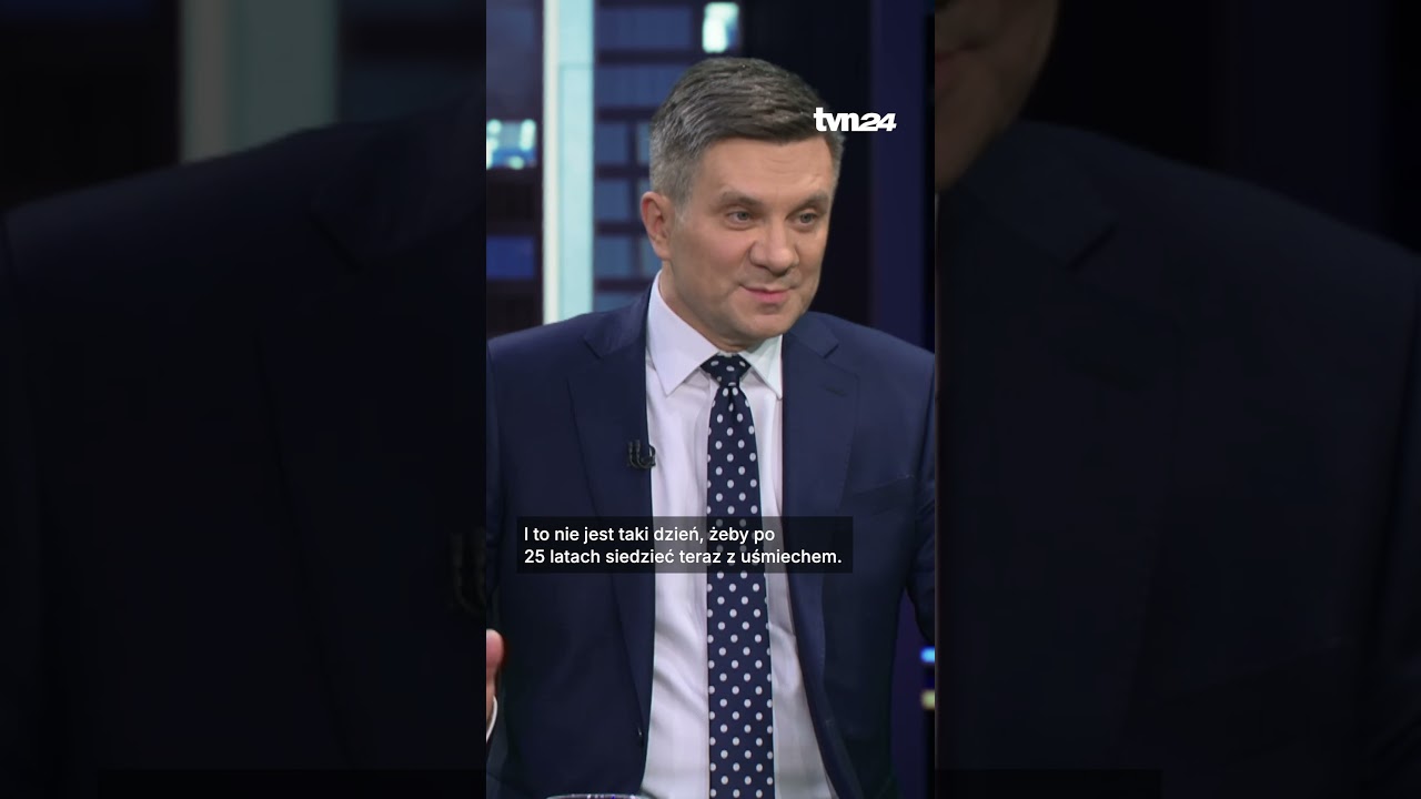 Krytykował PiS za krytykę SAFE, wyrzucili go z klubu. 