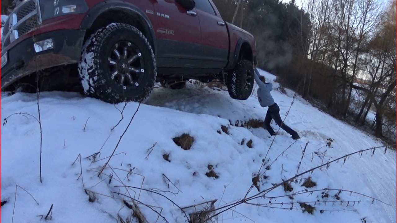 Dodge Ram 1500 offroad Gen 2 vs Gen 4 / Hus Welle neu