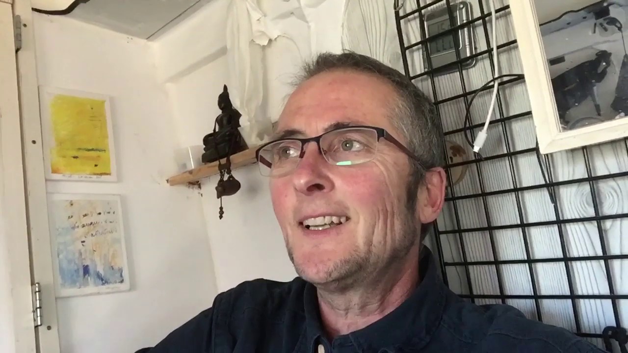 Hoorn, en bij een brug kijken