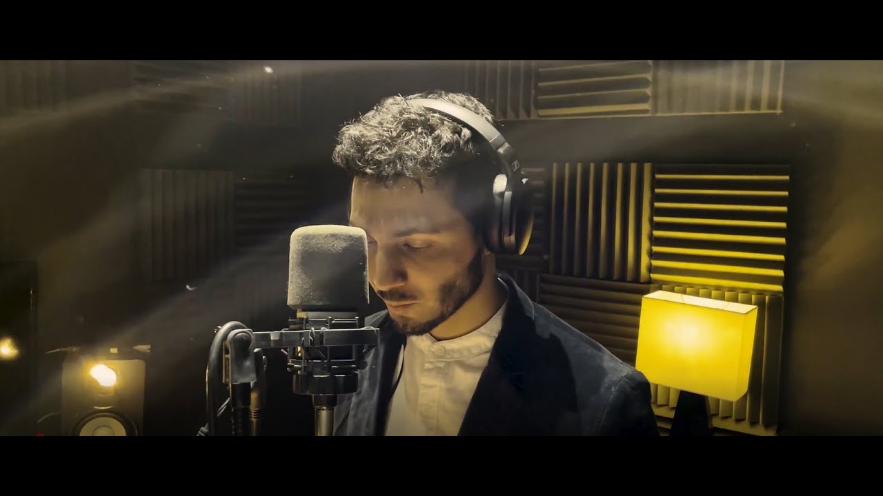 LAYSECA - &iquest;Qu&eacute; ni&ntilde;o es este?