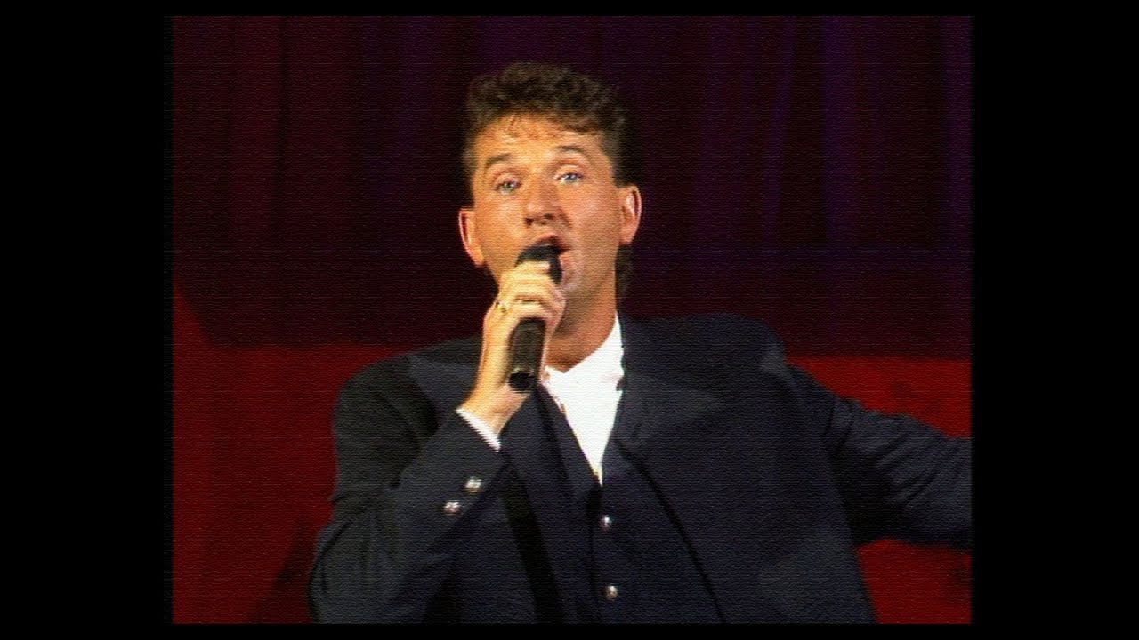 Daniel O'Donnell - World Of Our Own (Live At The University Concert Hall, Limerick, 18/8/1995)