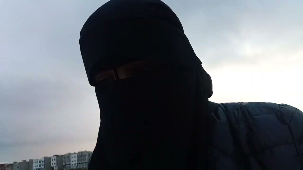 فين الخوت غبرت عليكم مهم هنا رجعت نتمنى فديو يعجبكم وديرو ابوني كنبغيكم انا 😍