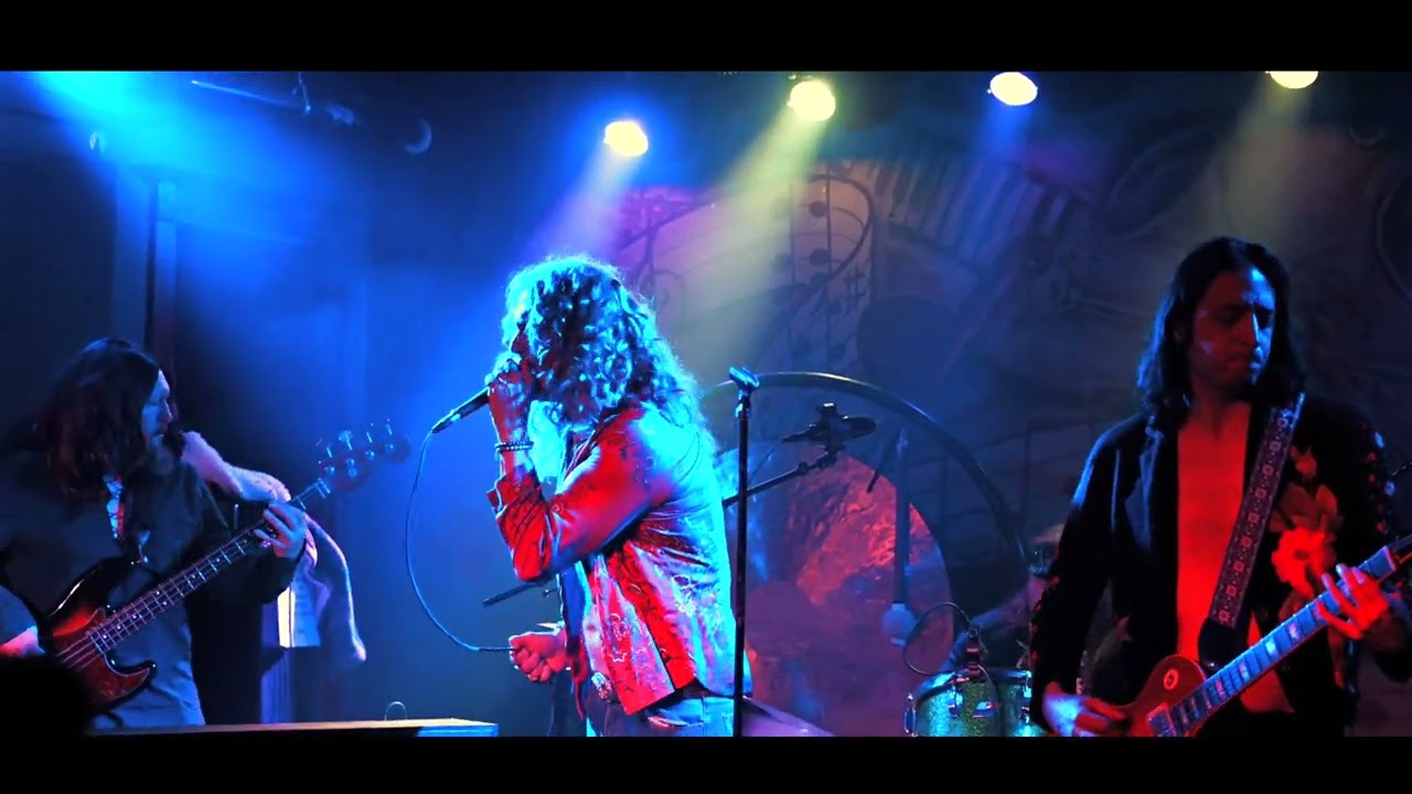 Led Zeppelin 2 Band - Immigrant Song Live at Fitzgerald's
