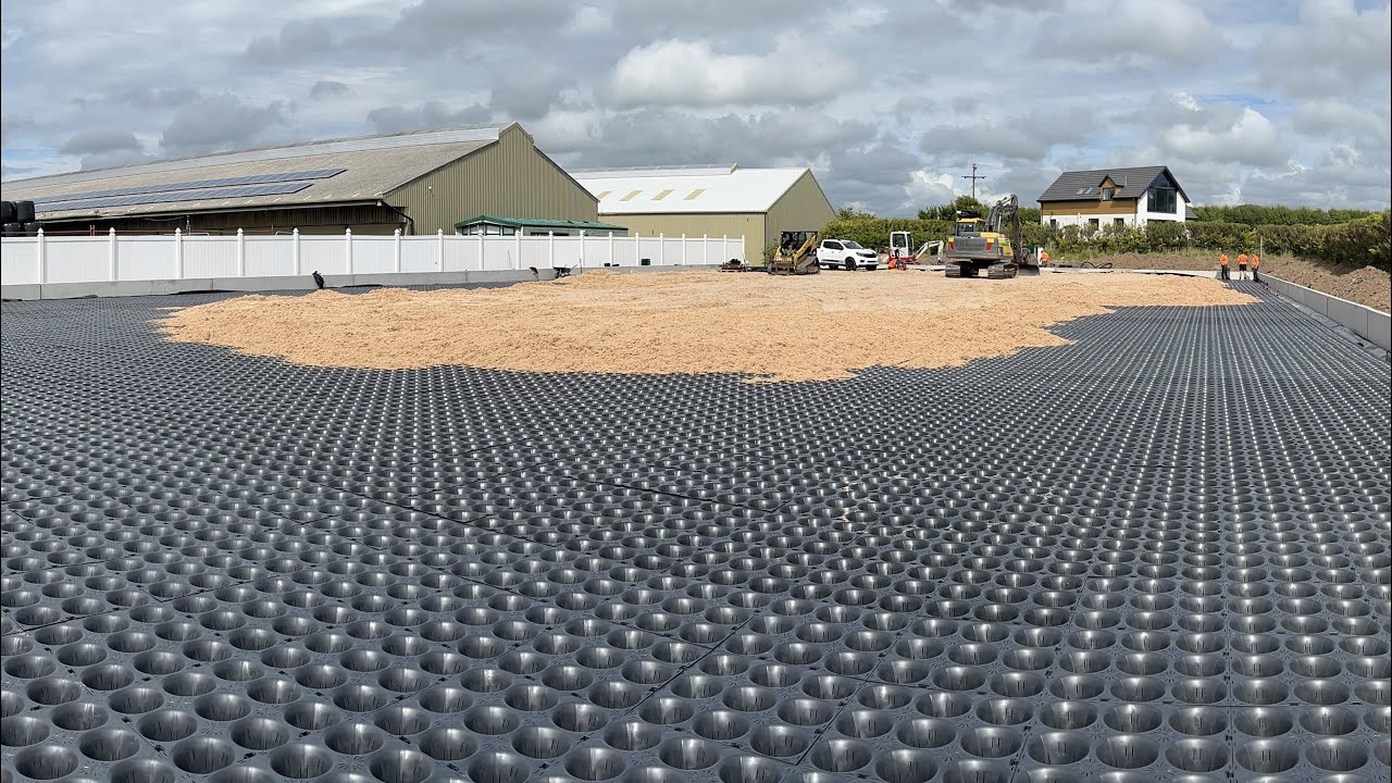Formavoid Water Managed Equestrian Arena with Subsurface Passive Irrigation & Rainwater Harvesting
