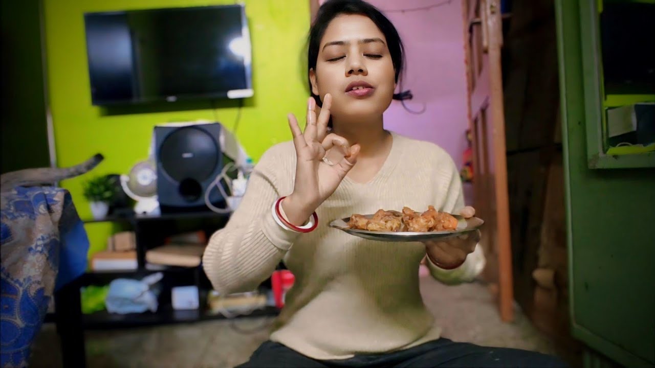 First time ghar me chicken chilly bana | Daily vlog | Daily life | Dry chicken chili recipe | 