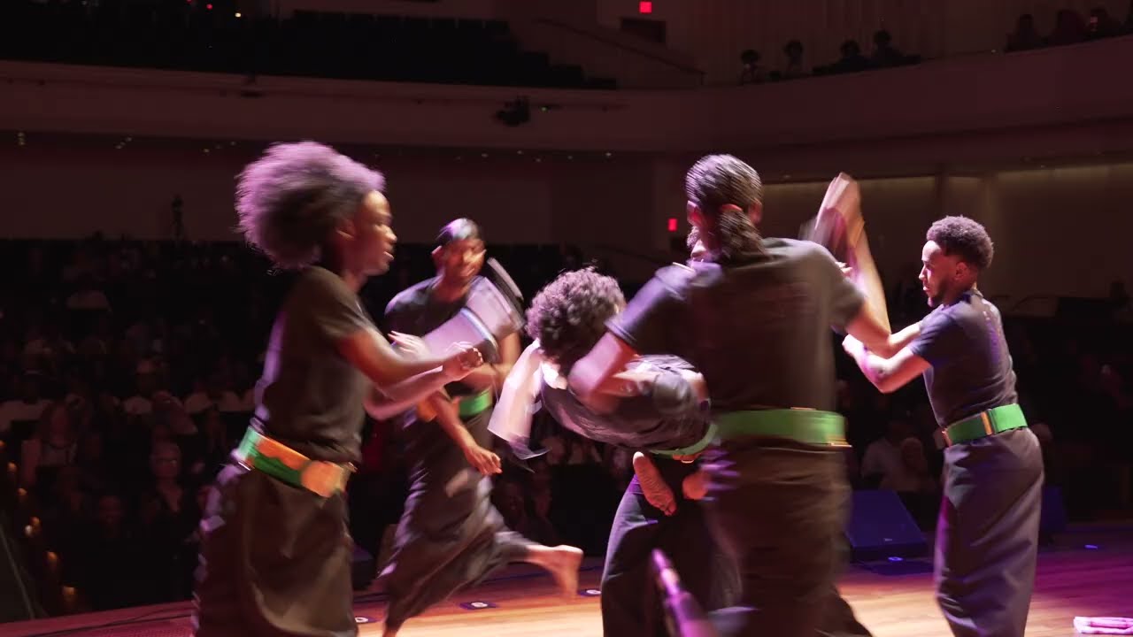 Somali Museum Dance Troupe - Harimaadee & Seylici (Star of Unity Concert)