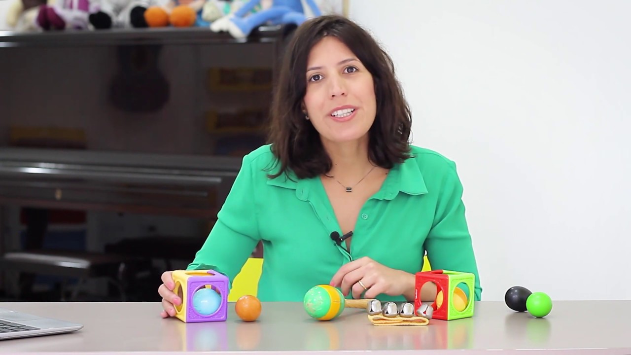 Brinquedos para estimular os bebês até 6 meses de idade