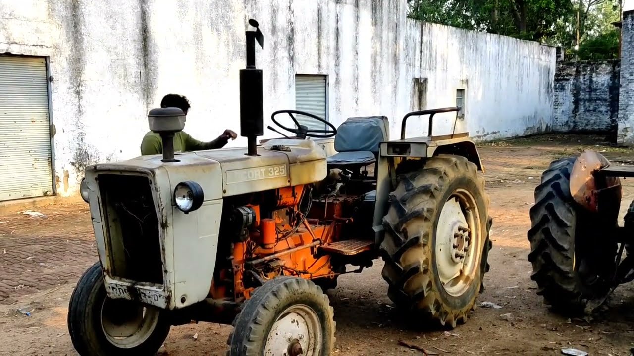 Escort 325 Di, 1998 Modal (Bikau) एस्कॉर्ट ट्रैक्टर बिकाऊ 1998 मॉडल Bik gaya hai Good Condition
