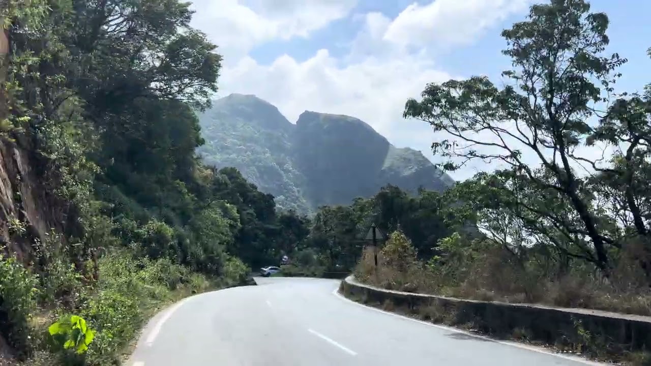 Oru oooty yathra road side views