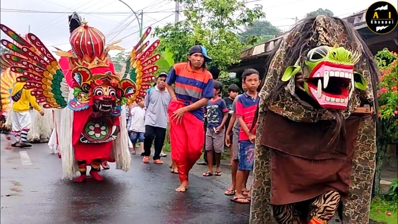 Arak-arakan Barong Kemiren, Barong Lana Putra & Kuntulan Kemiren.
