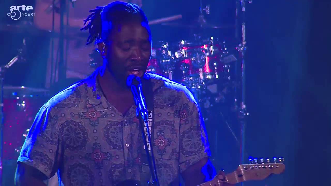 Bloc Party - Heroes (David Bowie Cover) Live in Paris