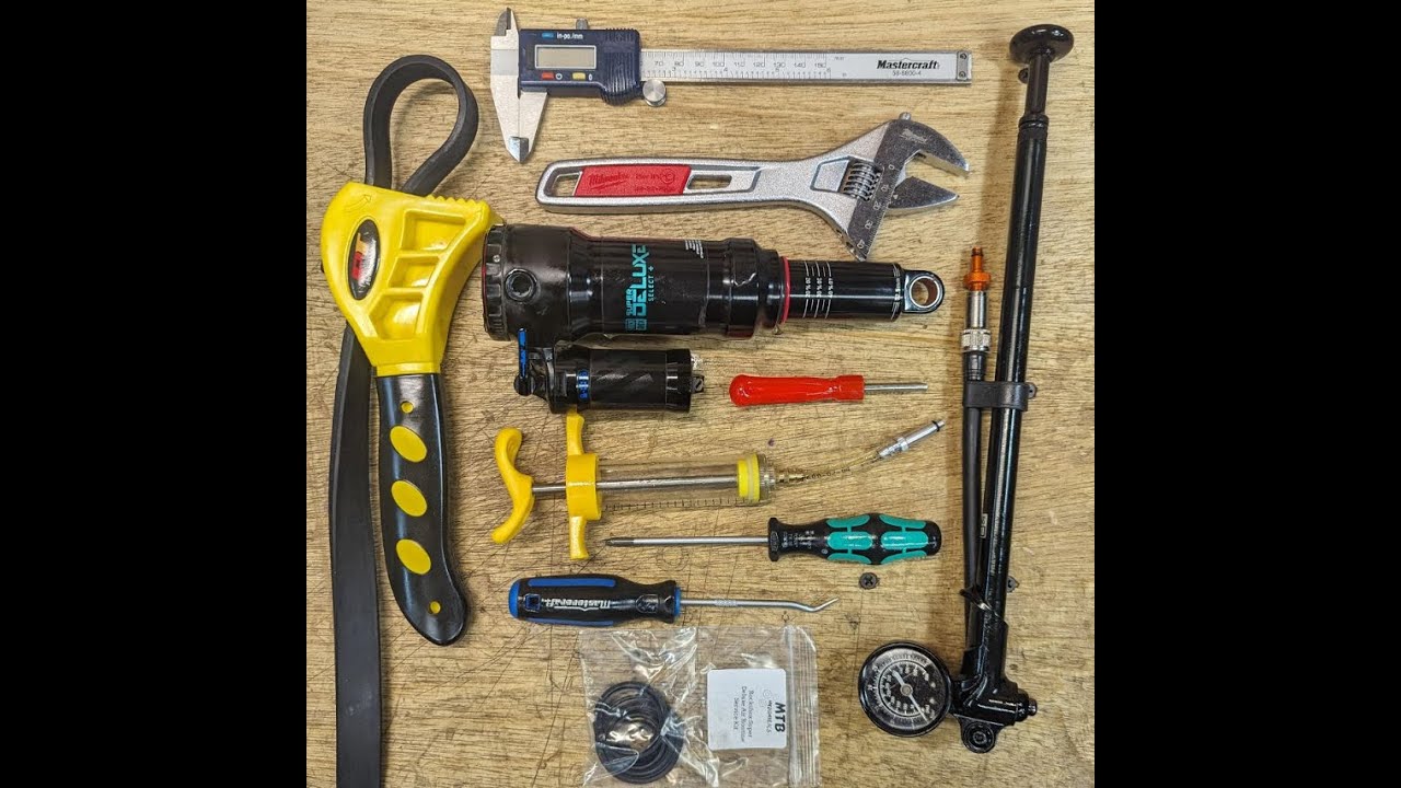 Обслуживание заднего амортизатора RockShox Super Deluxe Air (2017-2022)