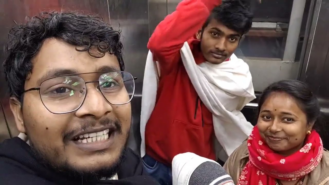 Kolkata से Ballia आये बिना किसी को बताए | मेरे भईया ,भाभी | मै रात को पहुंचा Relwe Stesan |BV 02