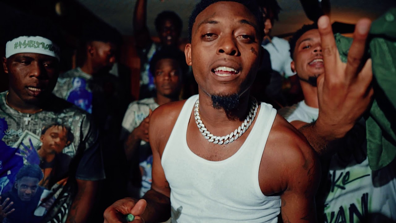 BFam Bucky x 4WayHook- Flex On Em Like Tweezy (Official Video)