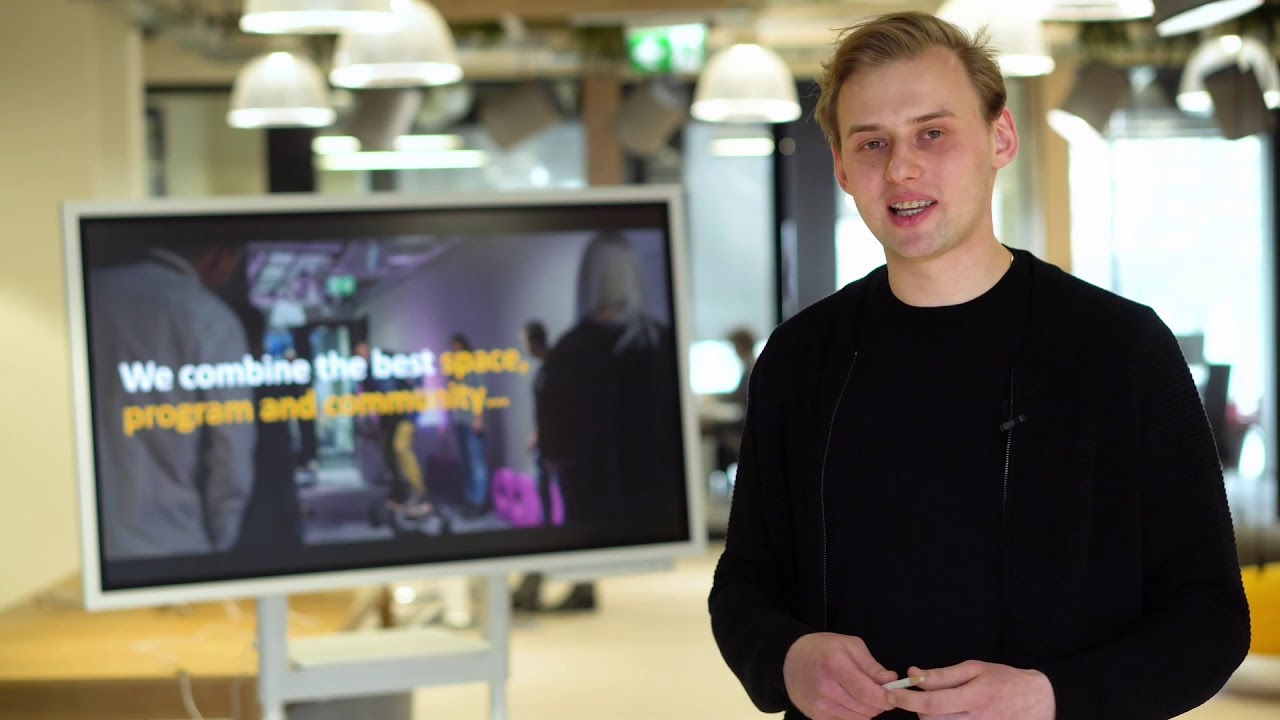 Samsung Flip | HubHub | Interaktywny flipchart w przestrzeni co-workingowej