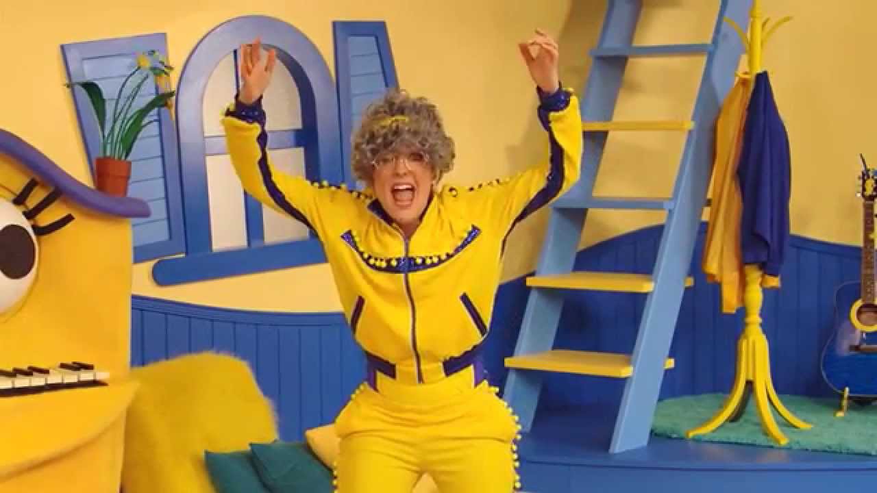 Splash'N Boots: Jumping Jack Granny (Fall Crunch)