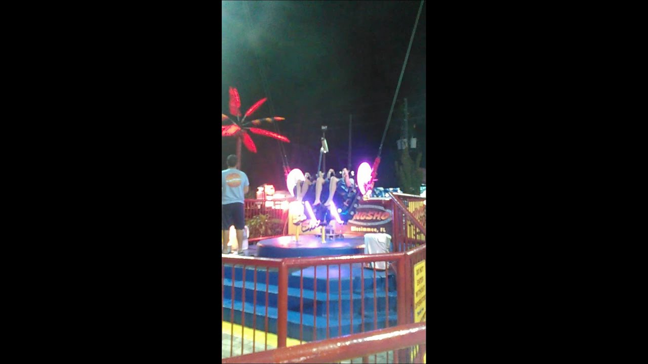 Worlds largest sling shot 390 feet