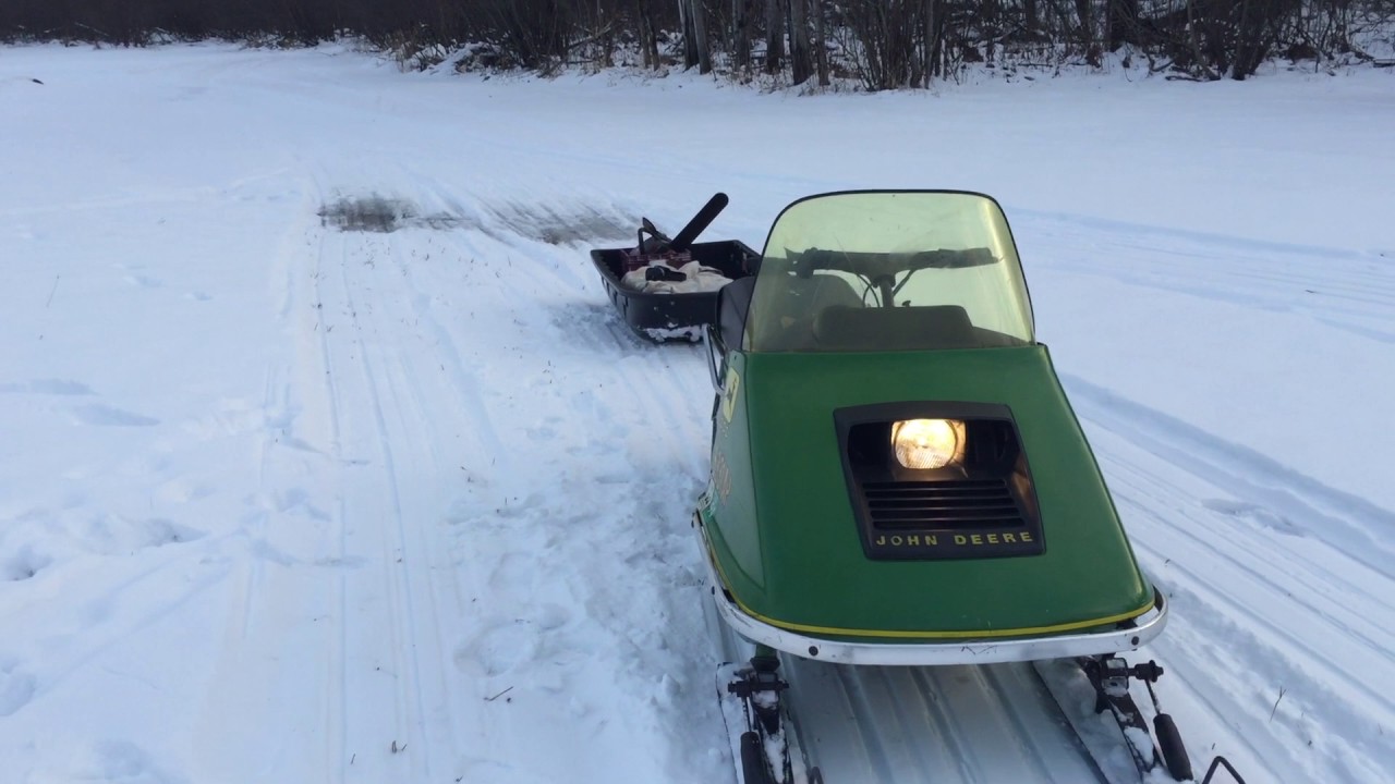 JD300 Vintage Snowmobile Walk Around and Ride