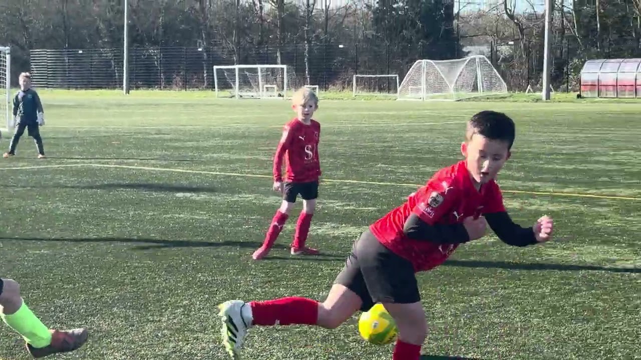 First Half - Hannakins Reds