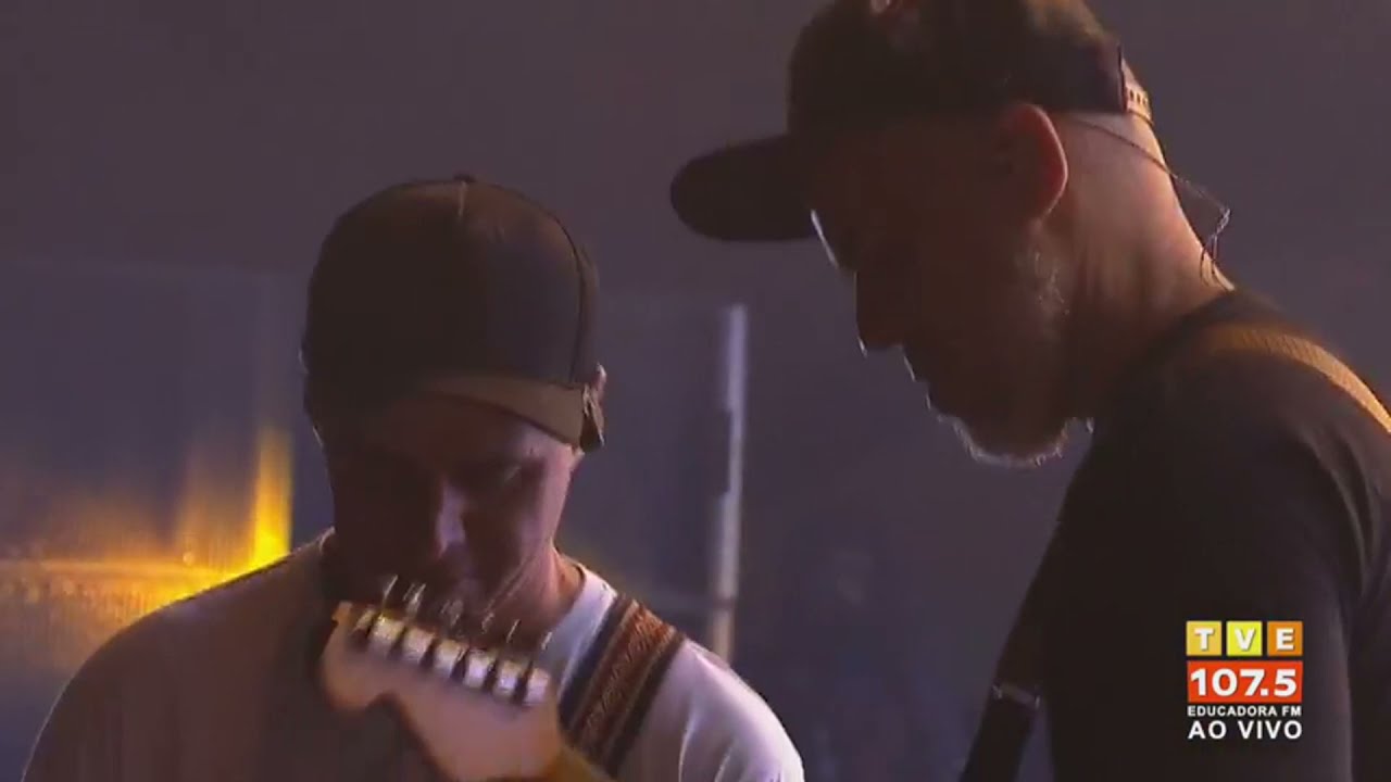 BaianaSystem - Lucro/Sulamericano (11ª Bienal Da UNE 2019)