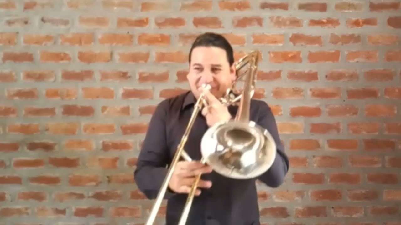 Chiquilín de Bachin  ( Astor Piazzola ) Trombón Miguel Sánchez ..