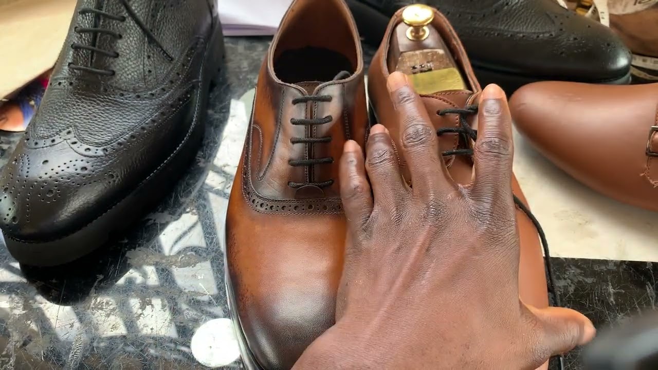 A live session on how to identify some shoes