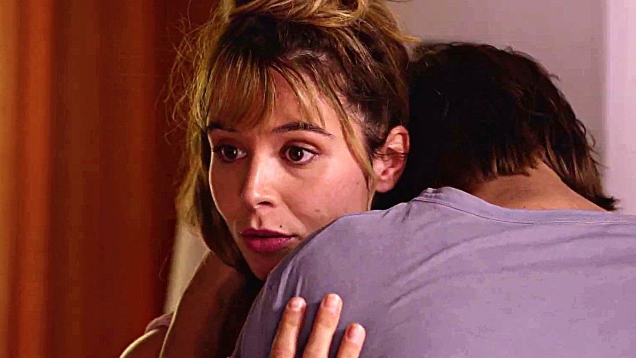 SOUS LE TAPIS Bande Annonce VF (2023, Drame) Ariane Ascaride, B&eacute;r&eacute;nice Bejo