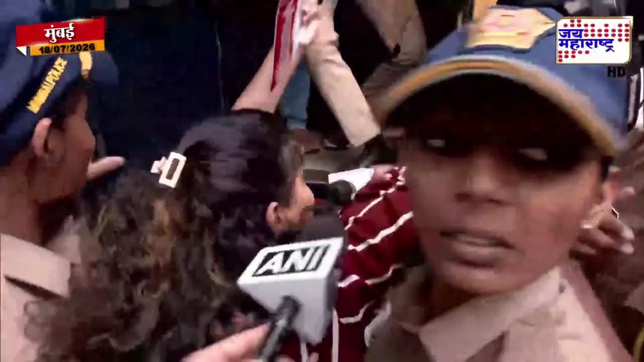 Mumbai CJP Protest: कॉक्रोच जनता पार्टीचं मुंबईत आंदोलन, CSMT बाहेर आंदोलनाची हाक !