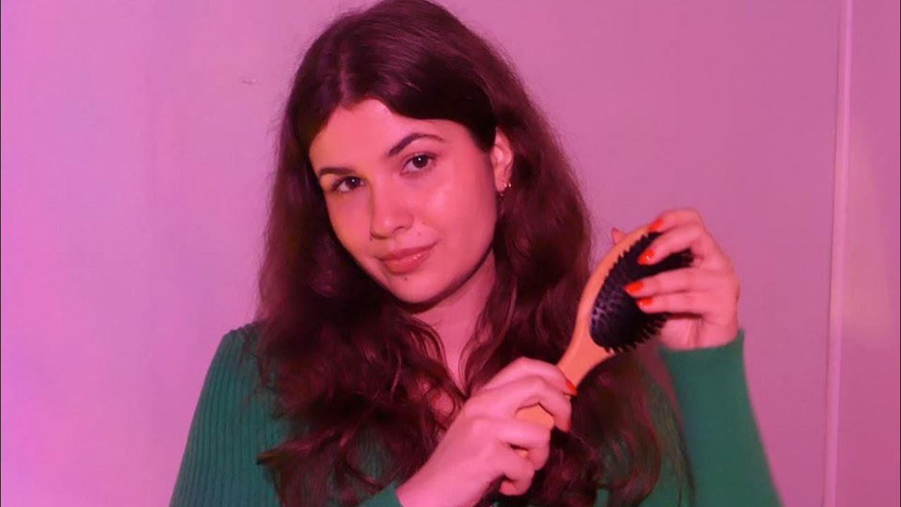 ASMR Roleplay FR - Je te r&eacute;conforte apr&egrave;s un cauchemar (chuchotements)