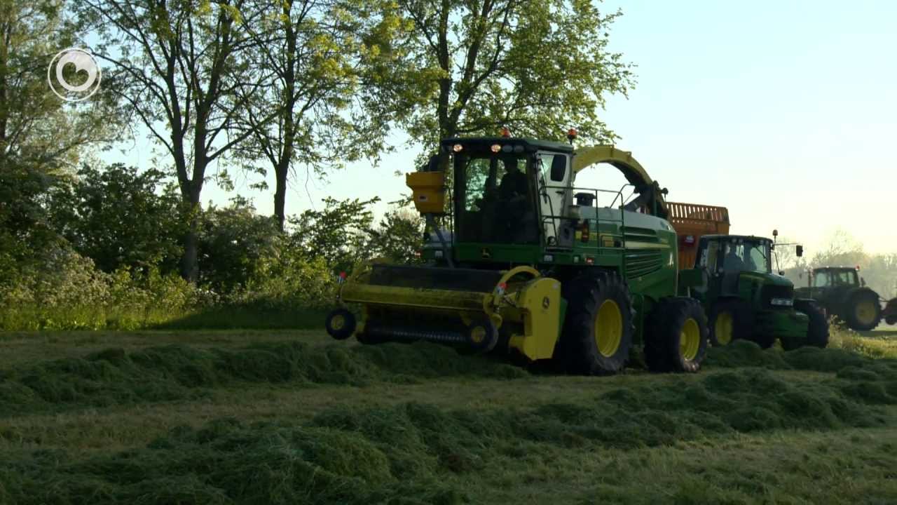 Moai waar:drok mei &ucirc;ngetiidzje