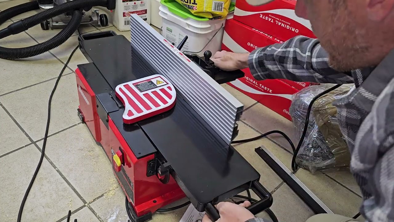 Harbor Freight Bauer Jointer Assembly For Woodworking