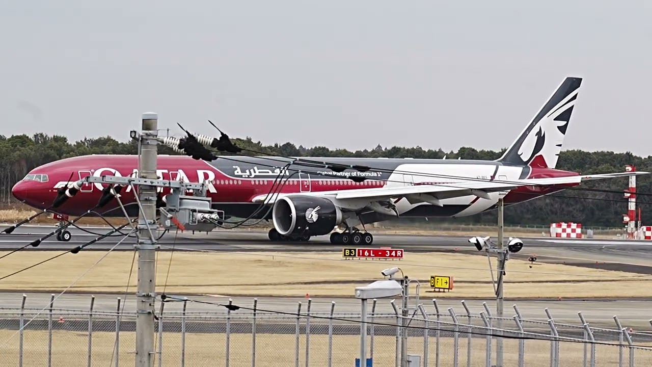 NRT成田空港#QATARF1特別塗装