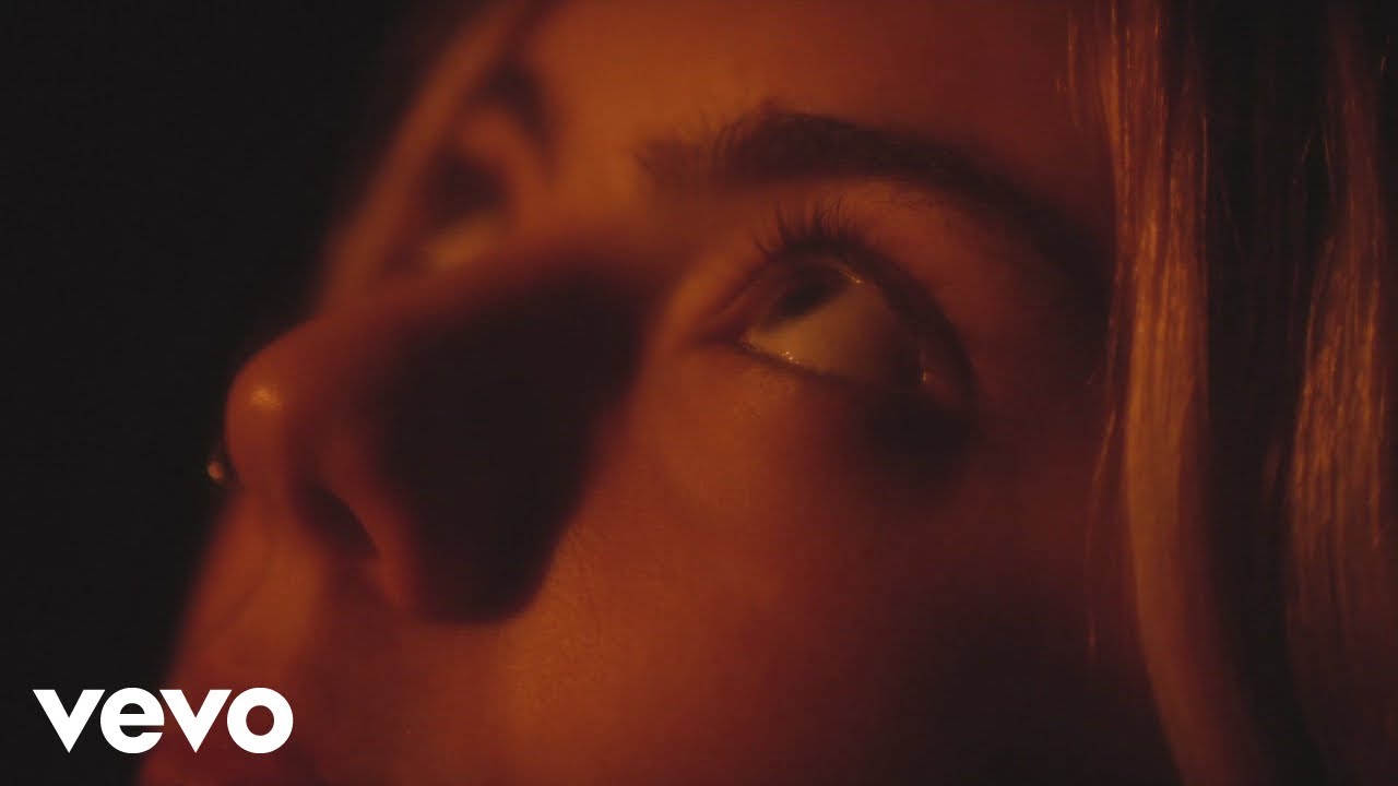 Eaves Wilder - Mother in Your Mind