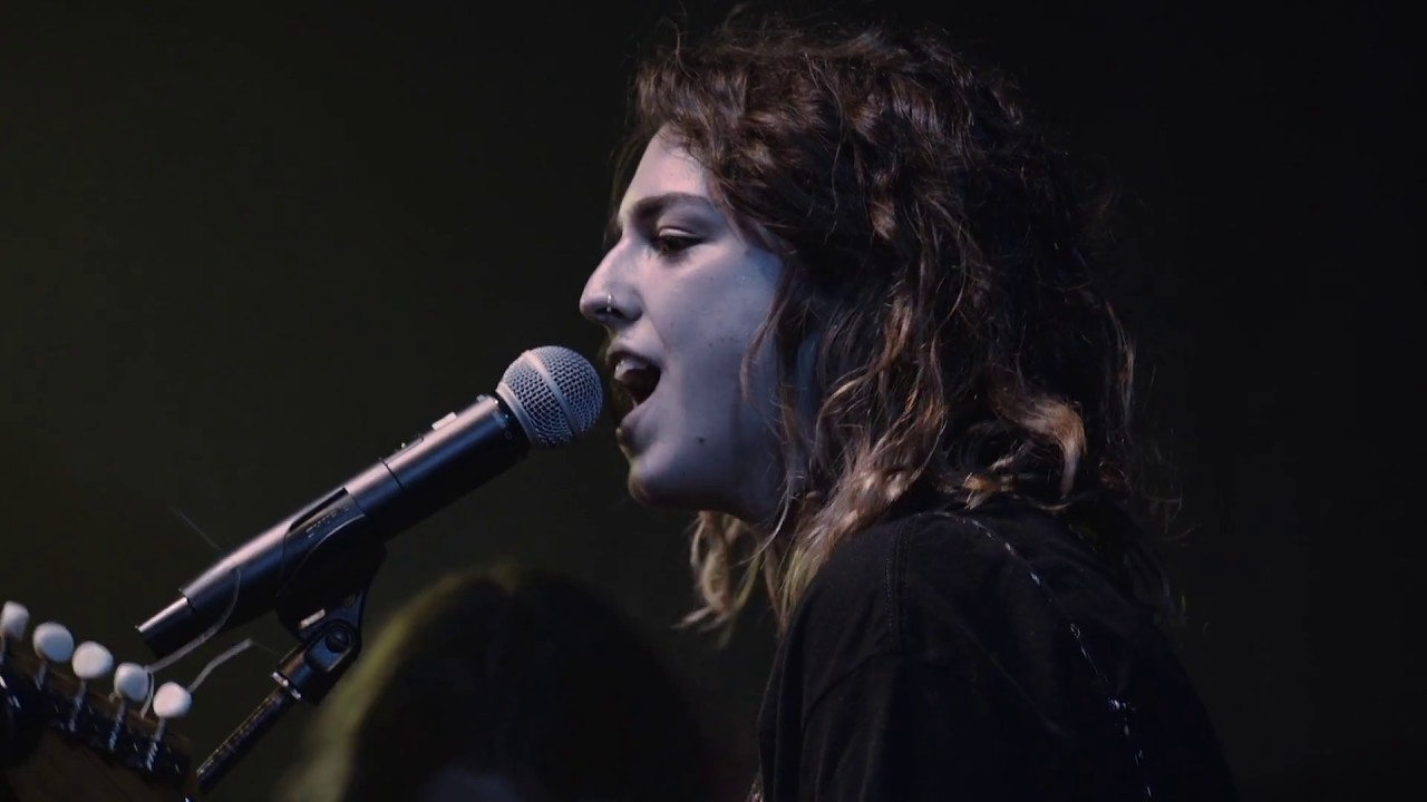BIMM London's Mango performs 'Peach Fuzz' live from Bush Hall
