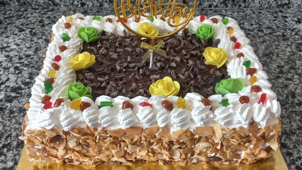 حلوة عيد الميلاد بحجم عائلي اجيو نحضروها مع بعض بطريقة جد سهلة