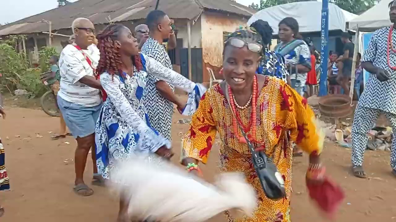 IKA MUSIC DON KENNEDY PERFORM IYOGORI IYOGORI LIVE IN UTOBAYE 11 PLS SUBSCRIBE BOOK COMMENT SHARE. 