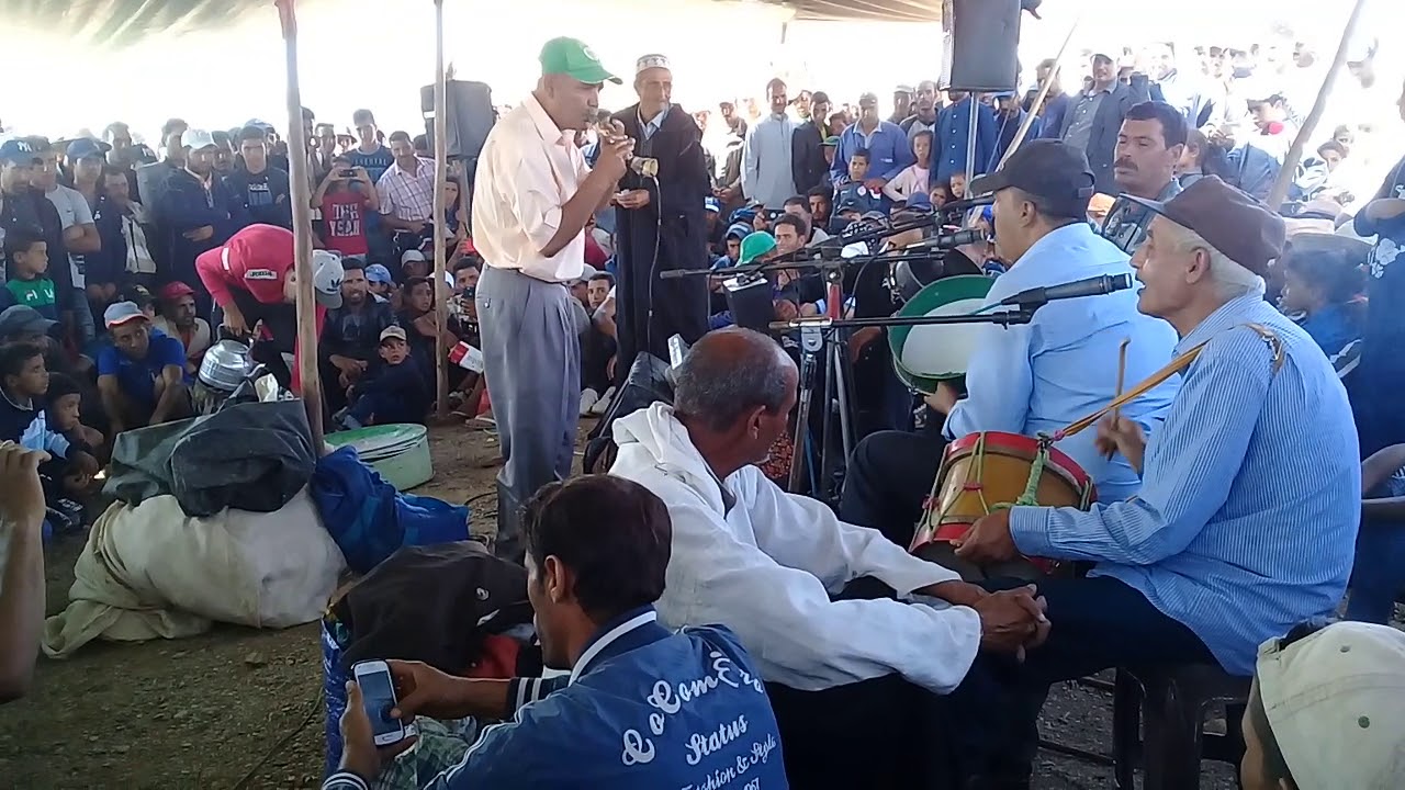 أغنية شعبية من أيام زمان على خيالة مع مجموعة برخيص