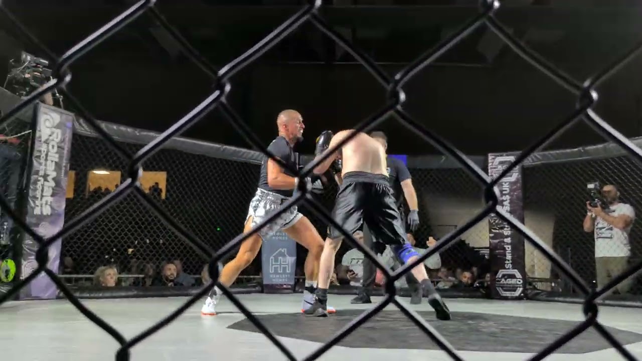 Kyle Cox Vs Mateusz Barszczak Caged SAS 29/03/2025 Round 3