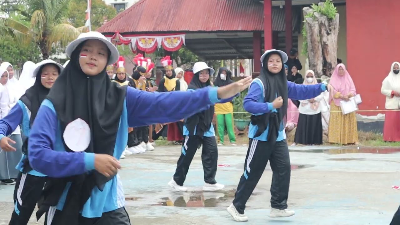 senam Maumere kelompok 1 (juara 1) MA. Al-Falah Lemahabang