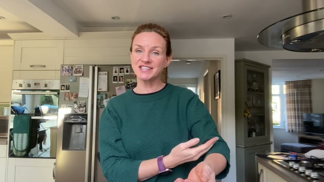Big Red Combine Harvester - Makaton