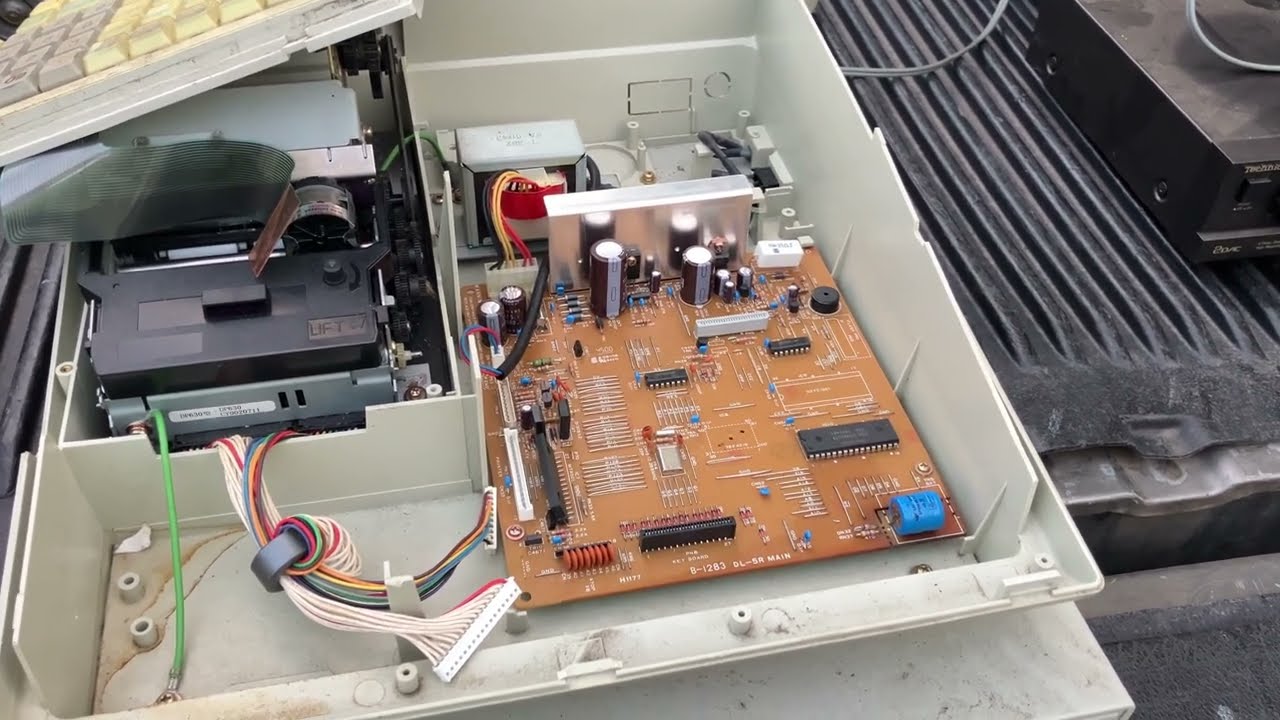 Get That Old Battery Out of Your Vintage Computer!