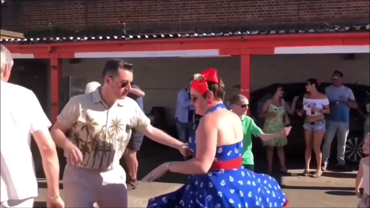 How To Dress Like A Greaser (Winter Tips)