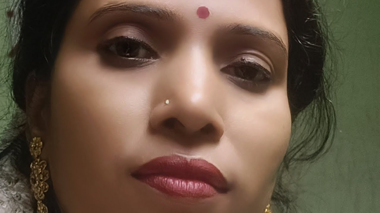 আমার দেবর বলল/আমাকে তুমি তুলনা দিচ্ছো বৌদি/তোমার জন্য আমি আজ এই জায়গায় এসেছি/কলমেওকন্ঠে-সোমা