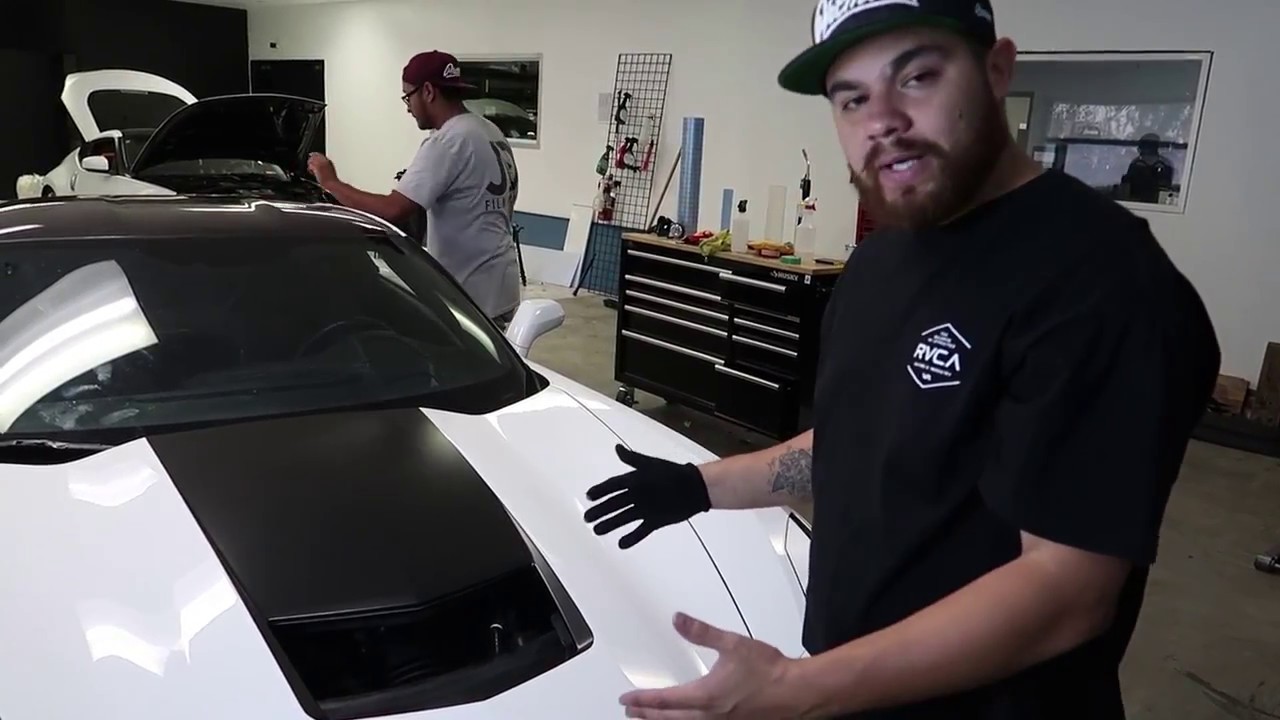 C7 Corvette Hood Stripe using Knifeless tape